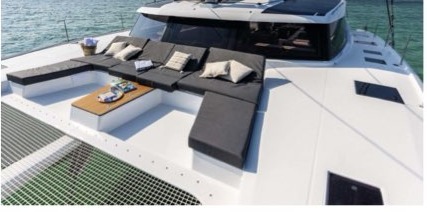 Foredeck lounge perfect for sunsets